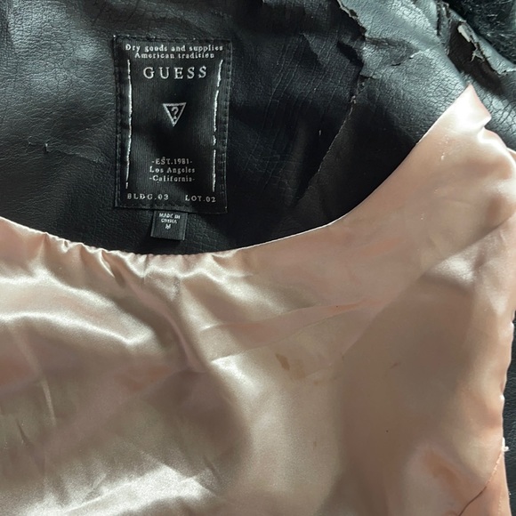 Vest - Picture 3 of 16